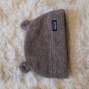 Patagonia kids fleece bear ears hat, size 5T